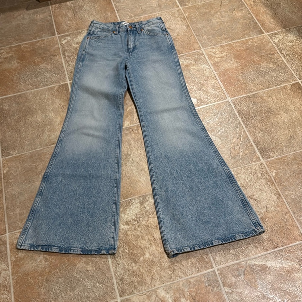 Wrangler high rise flare pants